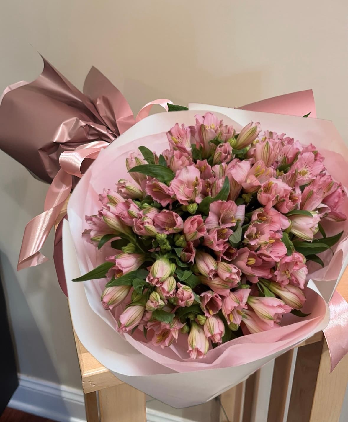Alstroemeria Bloom Bouquet